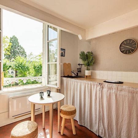 Charming Apartment In The Heart Of Wersal Zewnętrze zdjęcie